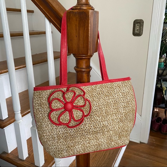 Bueno Handbags - Retro Bueno Woven Straw Handbag